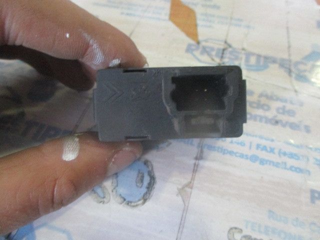 Right Front Window Control / Button / Switch for CITROËN C8 (EA_, E464034434751539202
