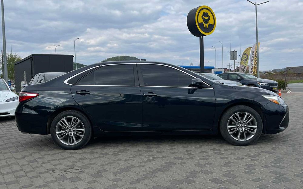 Toyota Camry 2015