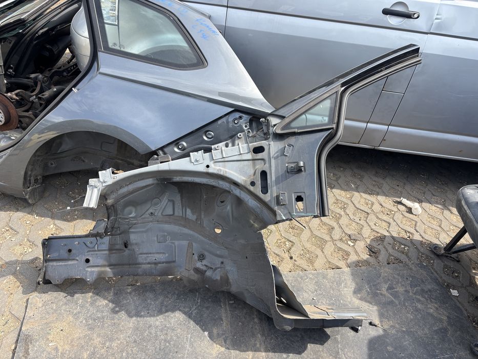 VW Golf 7 ćwiartka podłużnica szyba fartuch lewy przód