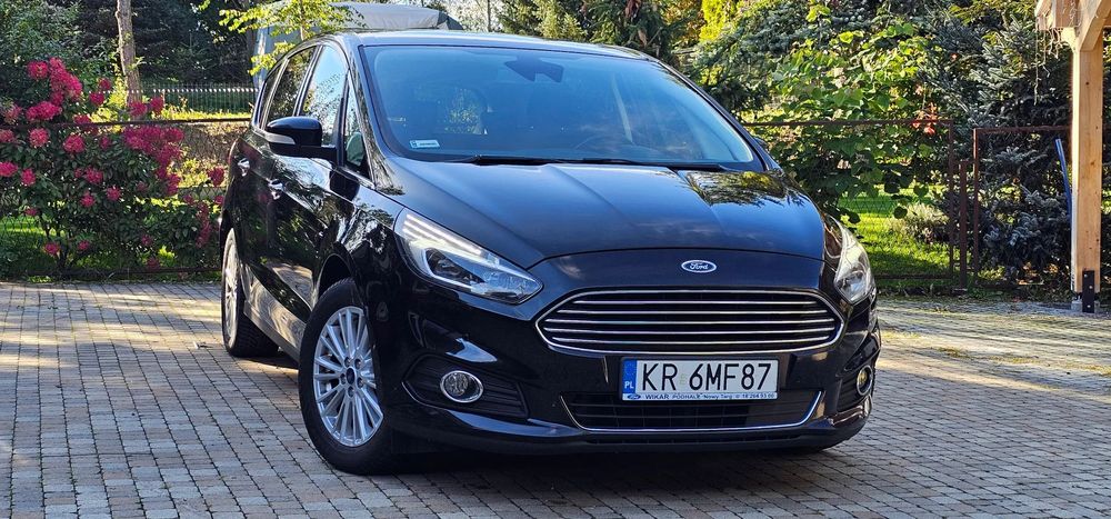 Ford S-Max