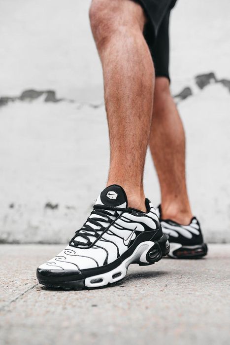Кроссовки Nike Air Max Plus TN Ultra White Black Найк Аир Макс М-174