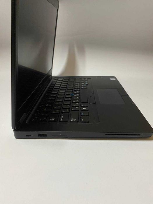 Dell Latitude 5490 (i7 / 16GB / SSD / MX130) — мощный и надежный