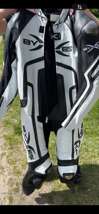 Kombinezon motocyklowy