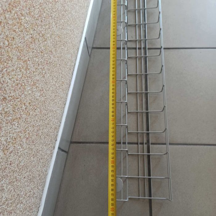 Półka druciana SATEMA do przykręcenia do blatu lub obudowa lampy