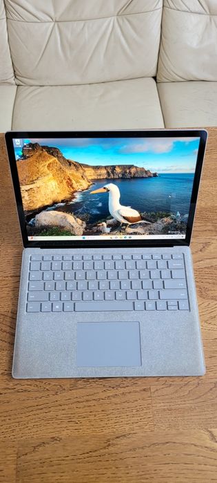 Surface ремонт , та запчастини.