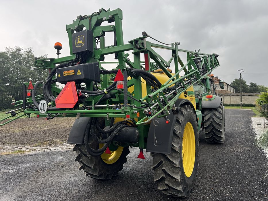 Opryskiwacz John Deere 740  27,28M ( Hardi, Amazone, Unia, Agrio)