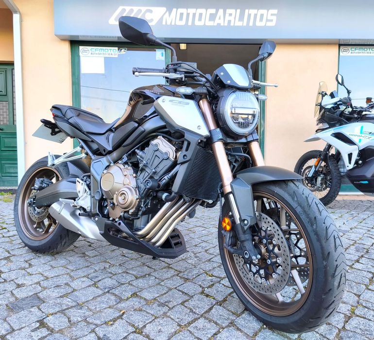 Honda CB  650R Naked
