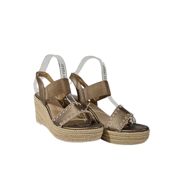 Nowe koturny marki Marco Tozzi. Rozmiar 37, kolor dark gold, 28370