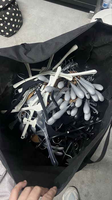 Saco gigante com cabides