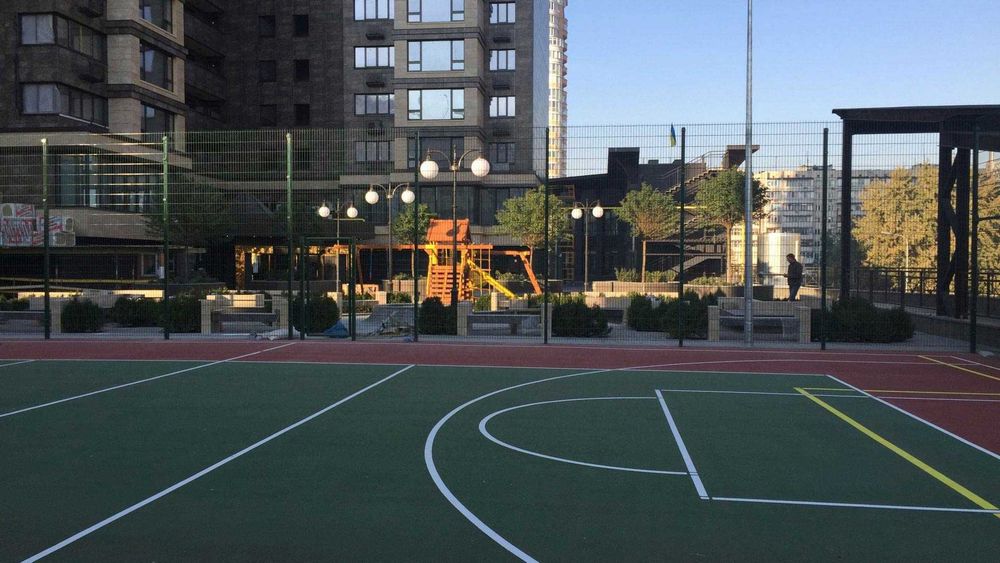 ЖК Obolon Residences  м. Мінська; Здам в оренду паркомісце в підземному паркінгу; без комісії