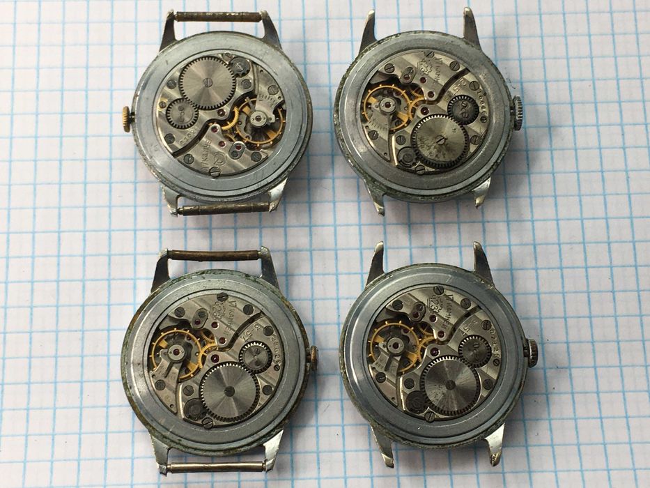 Часы механические Старт СССР 4 штуки одним лотом - под восстановление