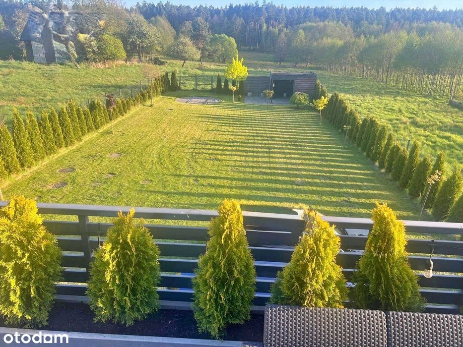 Dom na sprzedaż – las, zalew, 4400 m² działki - Parszów