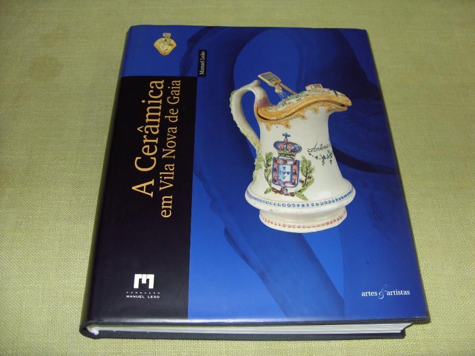 Livro "A Cerâmica em Vila Nova de Gaia" de Manuel Leão