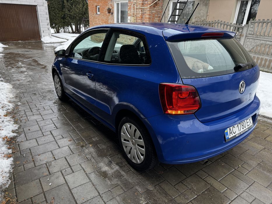 Автомобіль стан супер Volkswagen Polo 2012 1.4 бензин (85 к.с.)