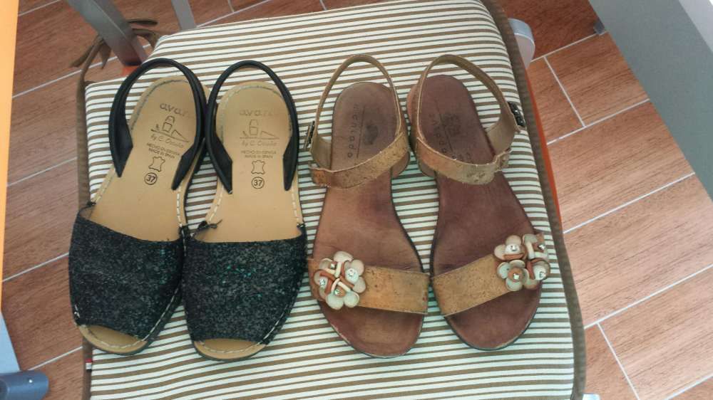 Vendo sapatos salto médio