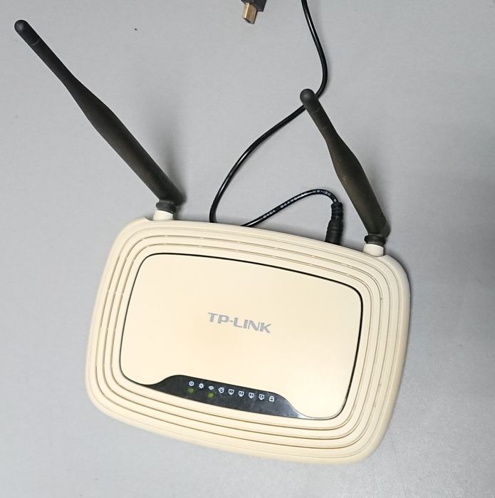 Wi-Fi роутер 300 МБит Tp-link WR841N.  2 антенны! Оригинал!