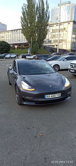 Продам Теслу модель 3, 2019р.