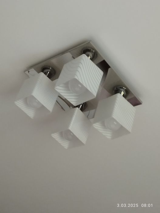 Lampa , sufitowa żyrandol