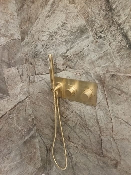 Serviços de pechelaria reparacoes