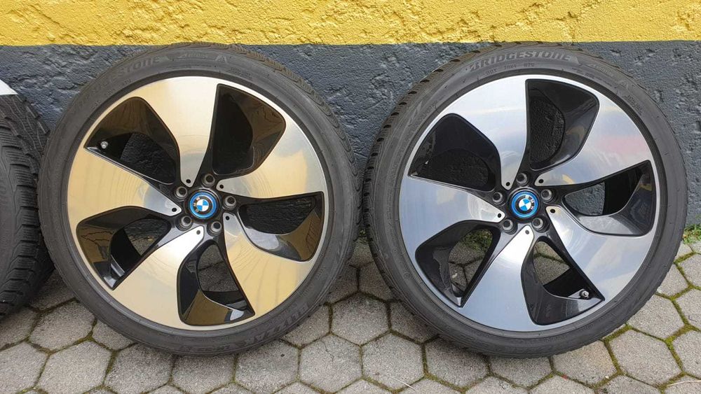 3618-Rodas completas em 20 5x112 Originais BMW i8