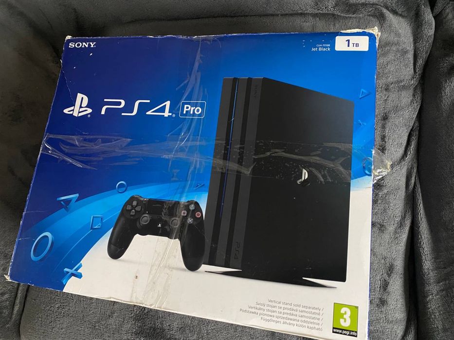 приставка ps4 pro 2 Tb