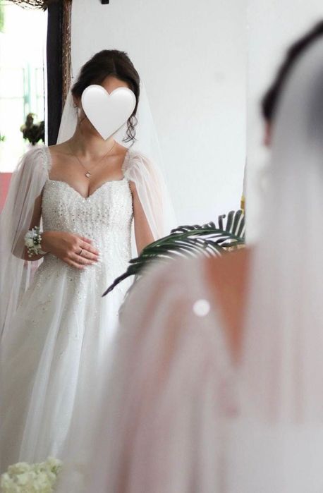 Продам неймовірну весільну сукню