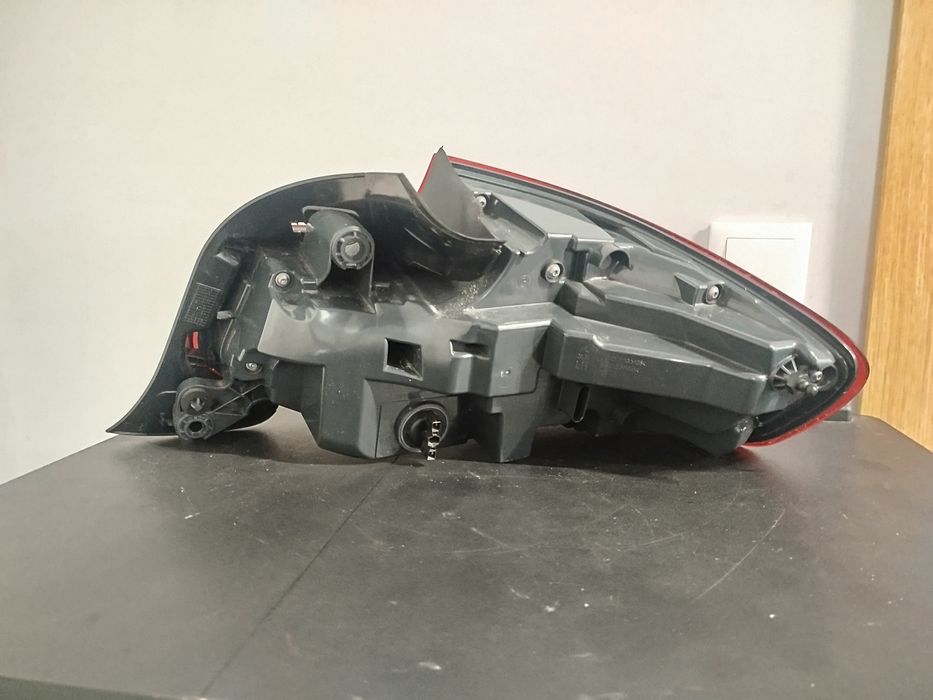 Farolim Esquerdo BMW M2  (F87 / F22 / F23)