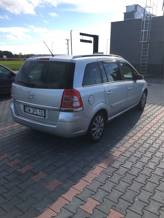 Opel Zafira 1.9 2005r.
