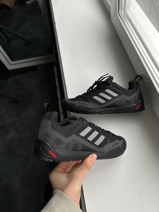 Оригинал! Кросівки adidas Traxion. Нові!Розмір 41 (26 см)