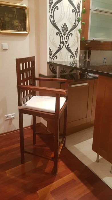 Almi Decor, lite drewno mahoniowe