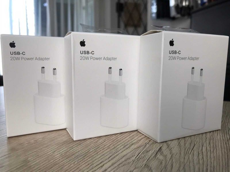 Швидка зарядка, адаптер Apple iPhone Power Adapter USB-C 20W