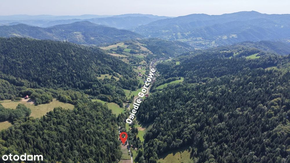 Działka budowlana w Gorcach nad potokiem w otoczeniu lasu