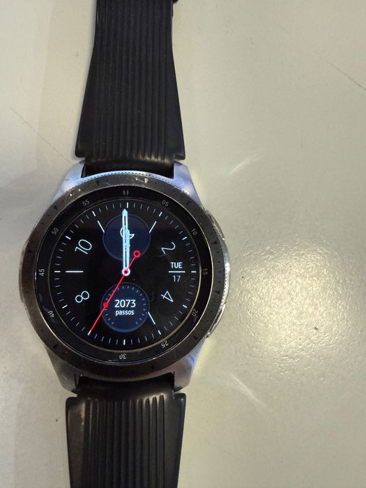 Smartphone OPPO Reno 4 Pro + Samsung Galaxy Watch 46mm