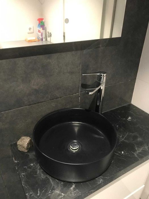 Quarto Estudante Porto  em T3 350€ - junto ao El cort Inglês