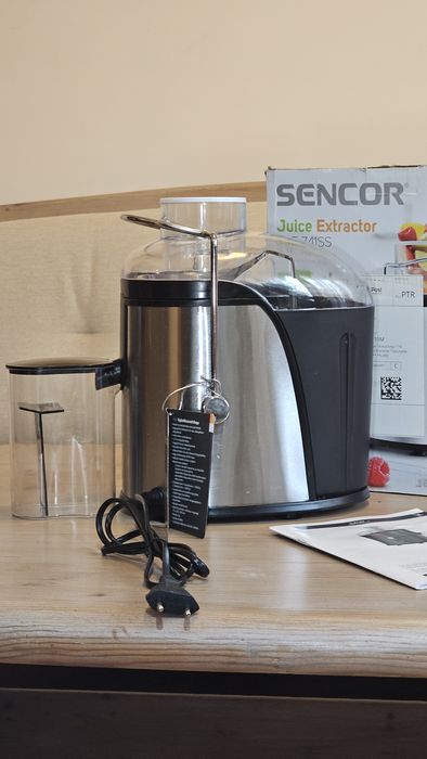 Sokowirówka Juice Extractor

SJE 74