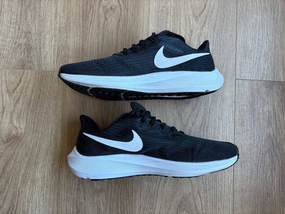 Nike Air Zoom Pegasus 39 – Tam. 42.5 – Usado