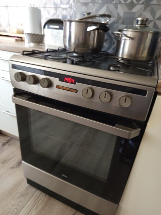 Kuchenka Amika szer 60