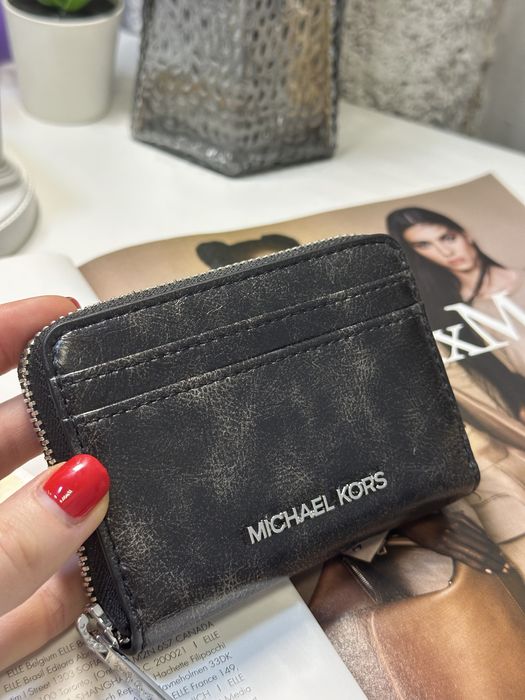Жіночі гаманці Michael Kors