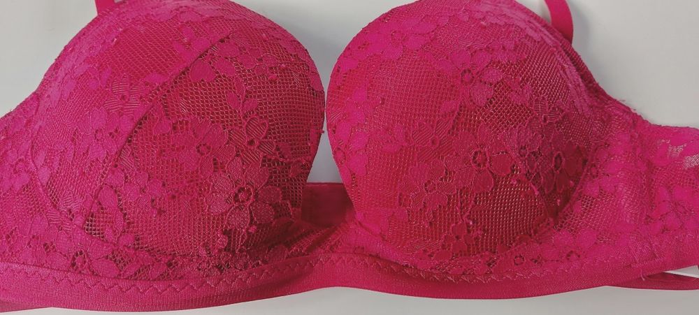 Nowy biustonosz stanik Intimissimi czerwony 75B