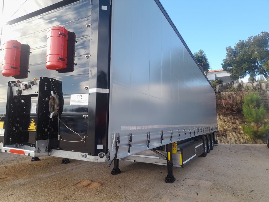 Semi-reboque Schmitz c/novo