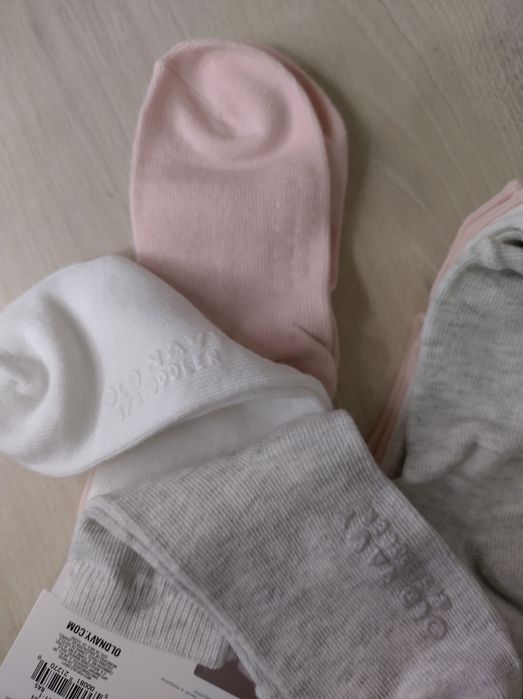 Новий набір дитячих шкарпеток Old navy на вік 4-5 років