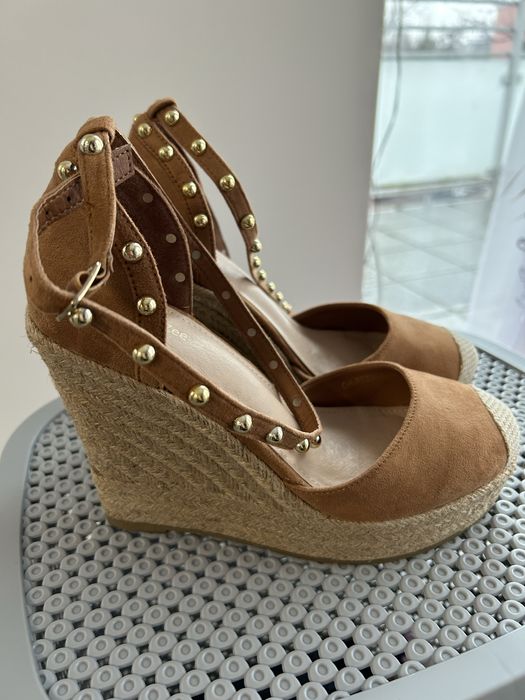 Buty espadryle na koturnie damskie