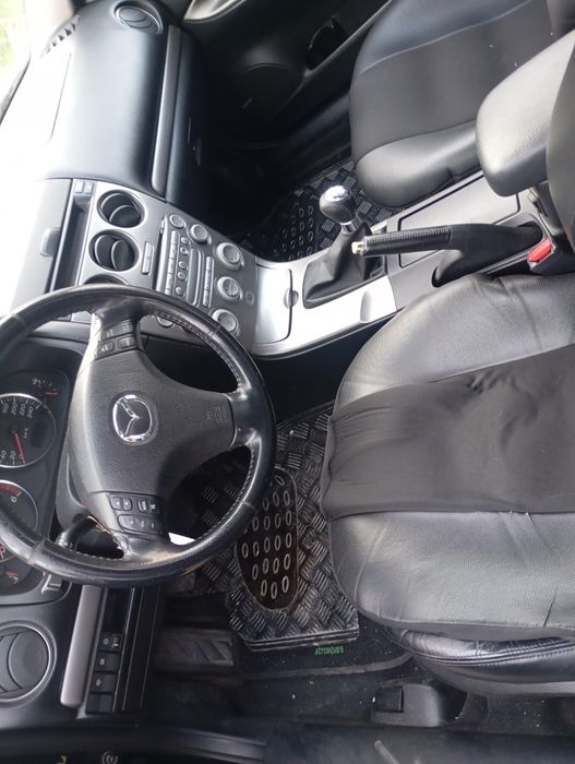 Vendo Mazda 6 completa