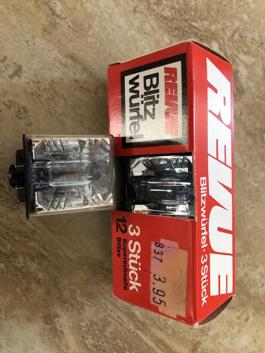 Revue Cubo de flash, 2 peças