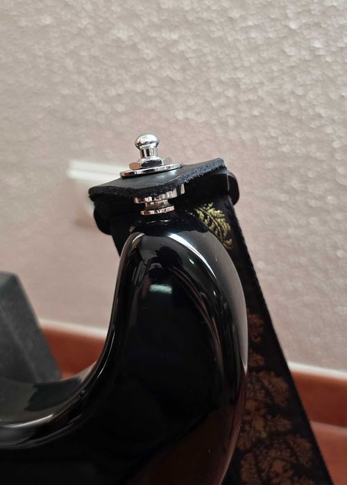 Squier Sonic Strat (Gilmour Inspired)