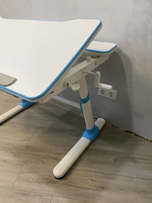 Зростаюча парта трансформер mealux/ растущая парта эво кидс