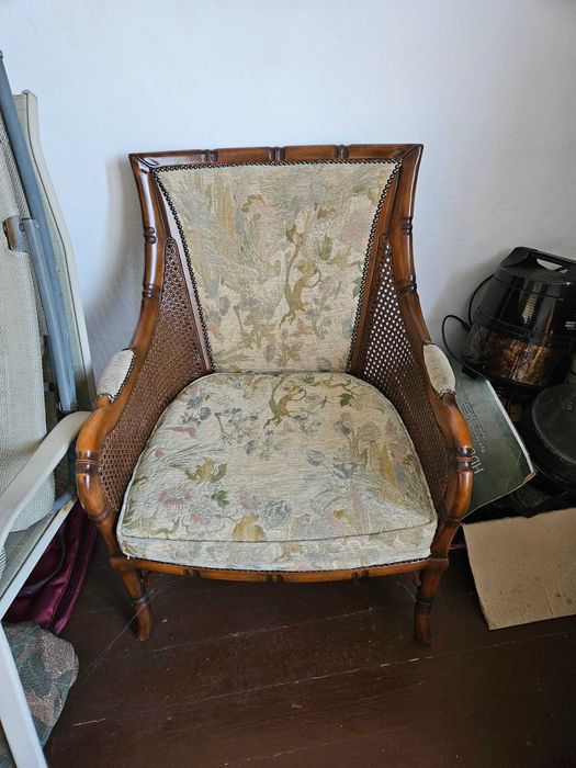 Piękny i wygodny fotel za 650 zł.