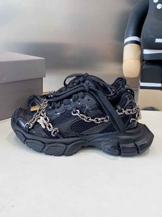 Кросівки Balenciaga Chain Lock чорні