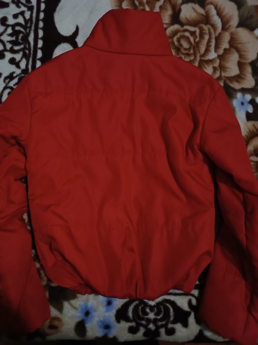 Куртка жіноча весняна