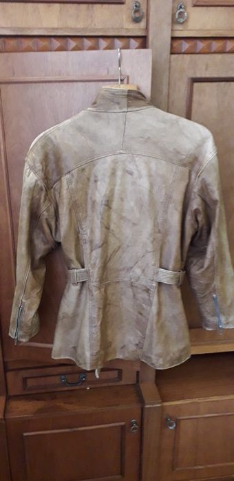 Шкіряна куртка- косуха